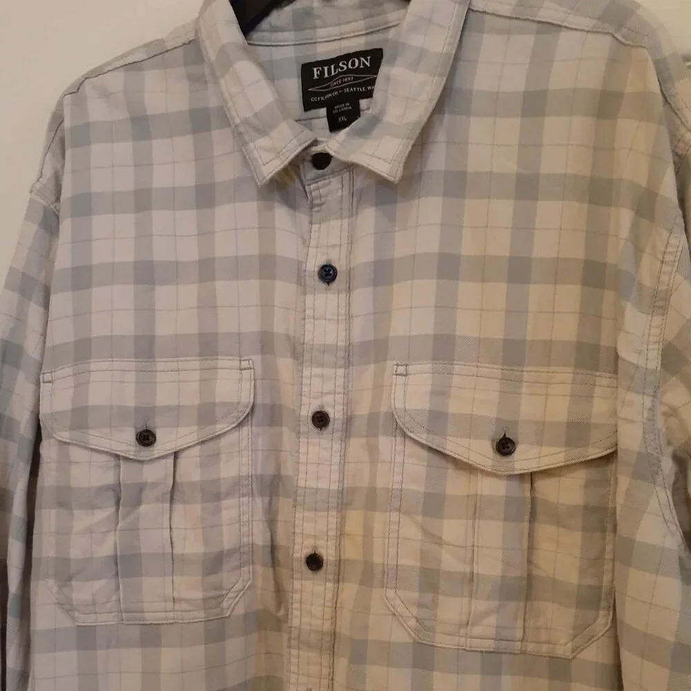 Filson Men's Lightweight Alaskan Guide Flannel Shirt - Picture 7 of 12